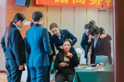 學禮儀 塑形象 筑邦鴻——鴻升商務禮儀培訓效果顯著，賦能專業禮儀服務